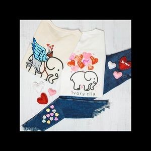 Women’s XL Ivory Ella long sleeve Valentine’s tee.